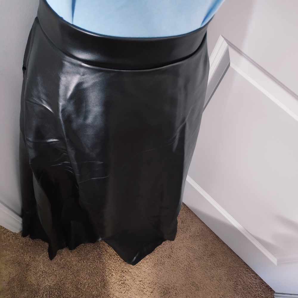 Ashley Stewart Black Faux Leather Maxi Skirt Size 2X - Picture 9 of 10